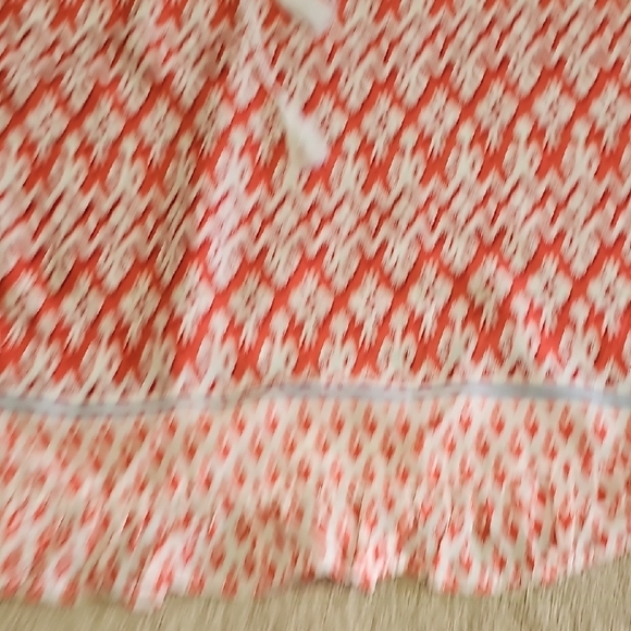 Beachlunchlounge Red and White Smocked Sleeveless Blouse - Picture 6 of 8